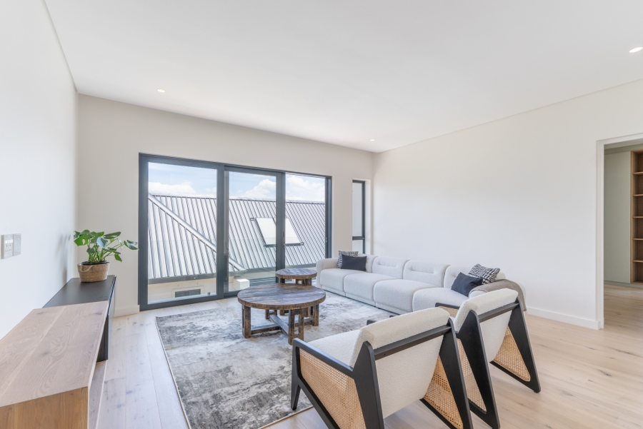To Let 4 Bedroom Property for Rent in Val De Vie Estate Western Cape